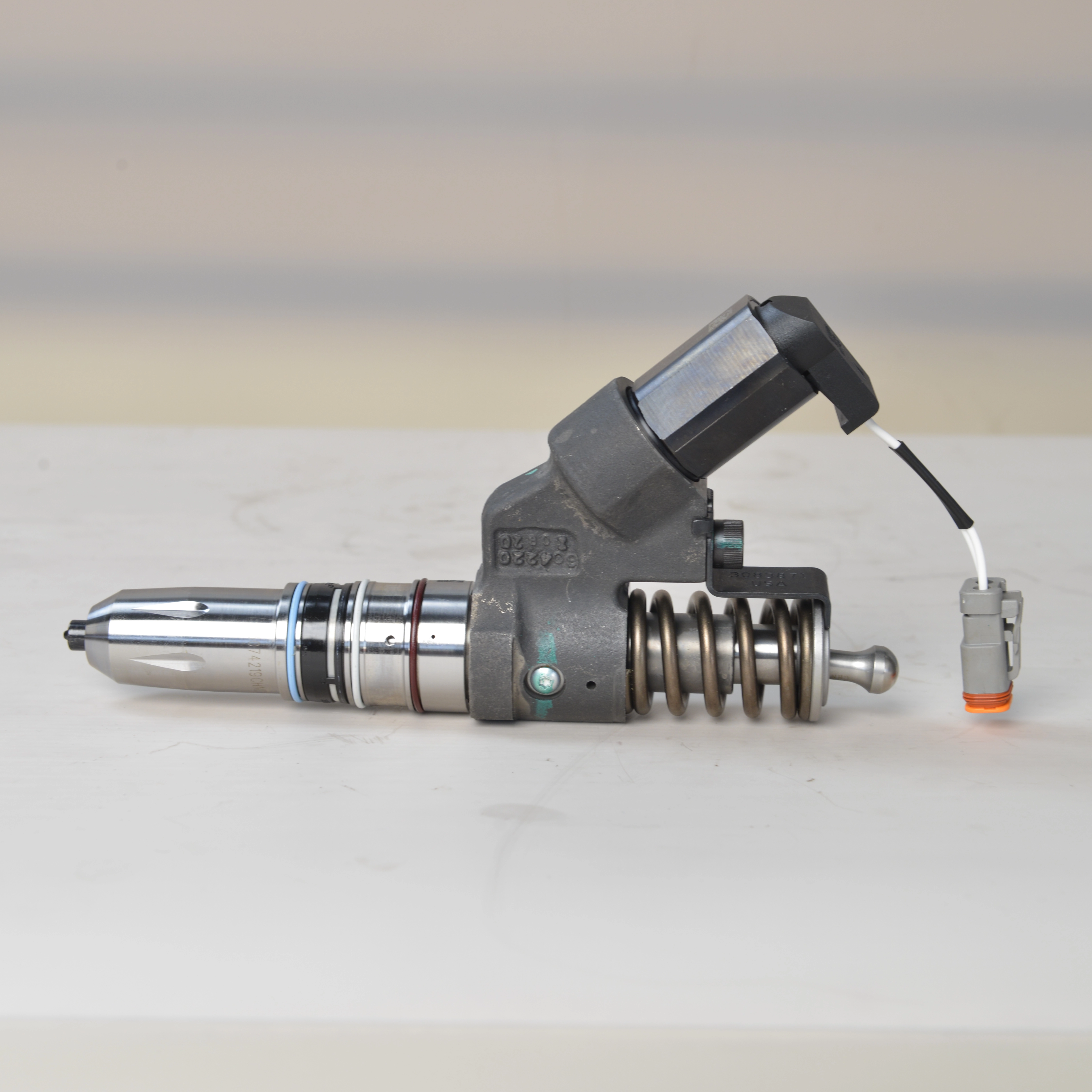4902921-Fuel Injector-Cummins